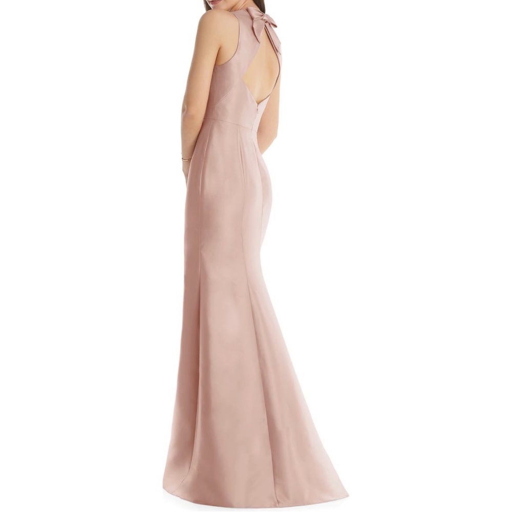 NEW Alfred Sung D824 Jewel Neck Bowed Open-Back Slit Gown, Size 6